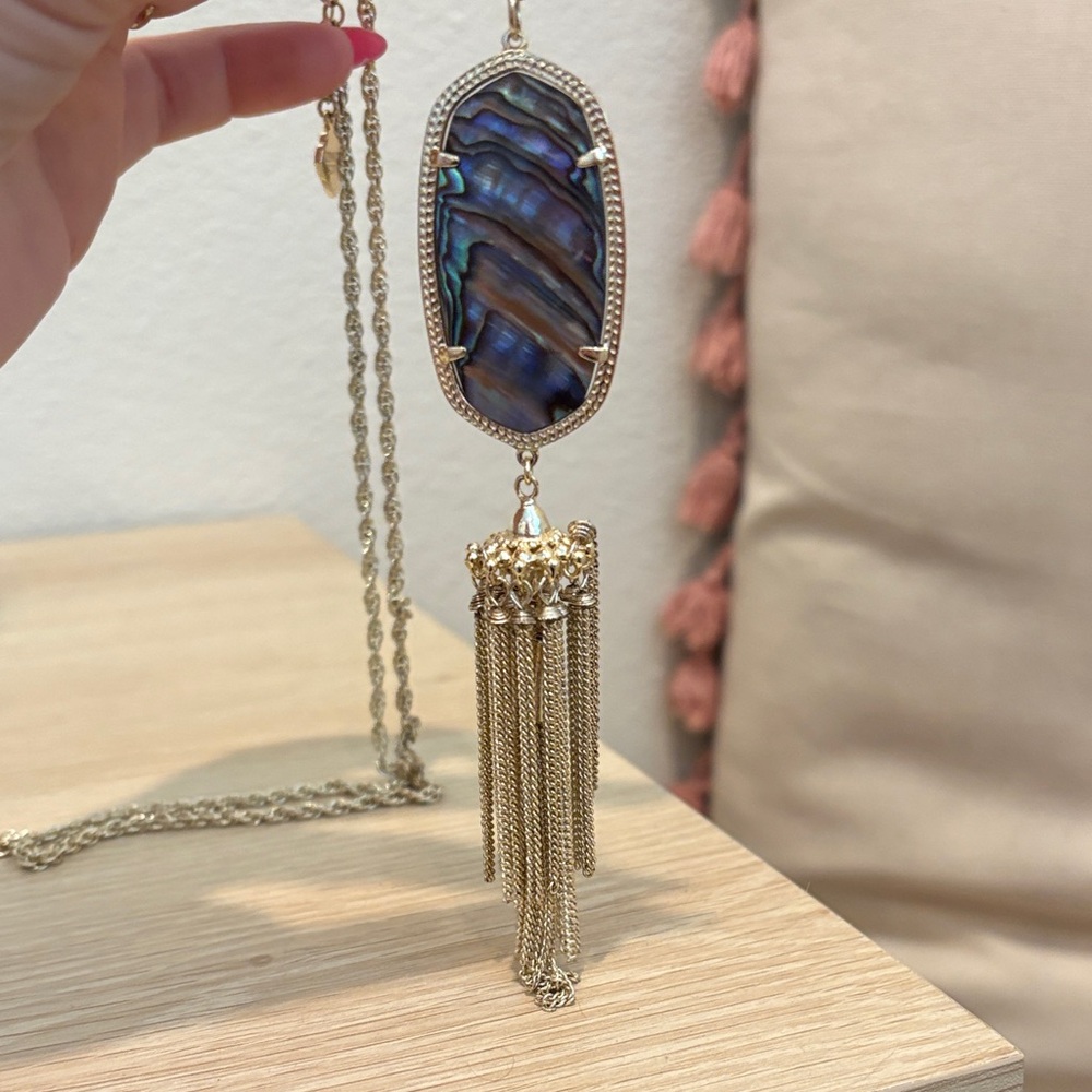 Kendra Scott abalone rayne necklace